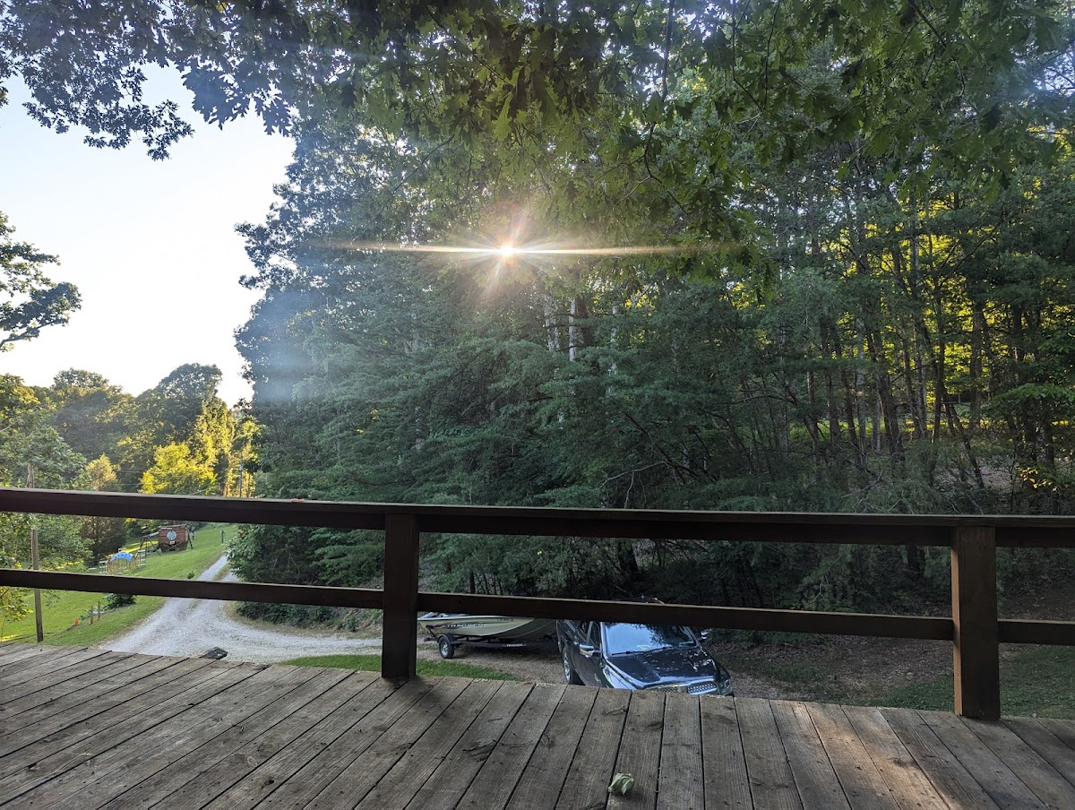 White Oaks Cabins Near Patoka Lake