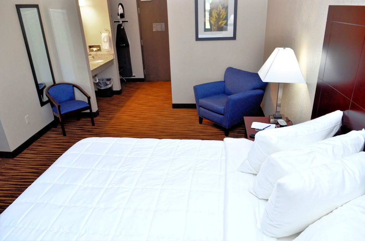 Cobblestone Inn & Suites - Monticello
