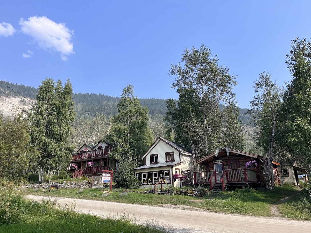 Whitehouse Cabins