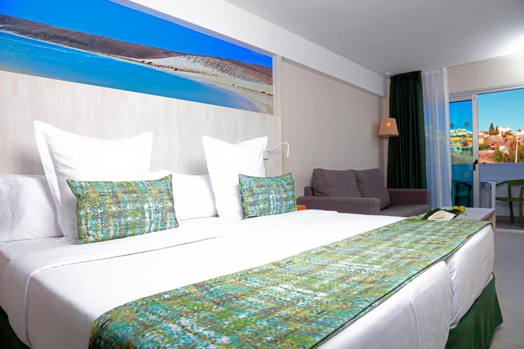 FERGUS Cactus Garden Hotel 2