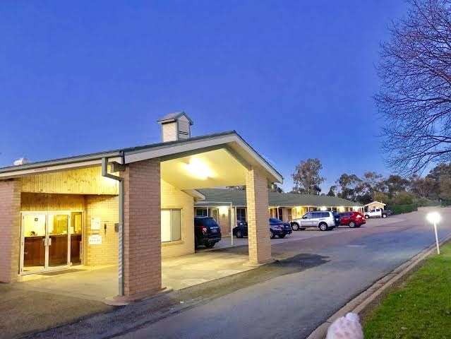 Golfview Motor Inn Hotel 2