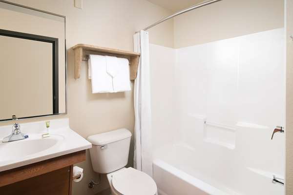 WoodSpring Suites Houston Willowbrook Hotel 3