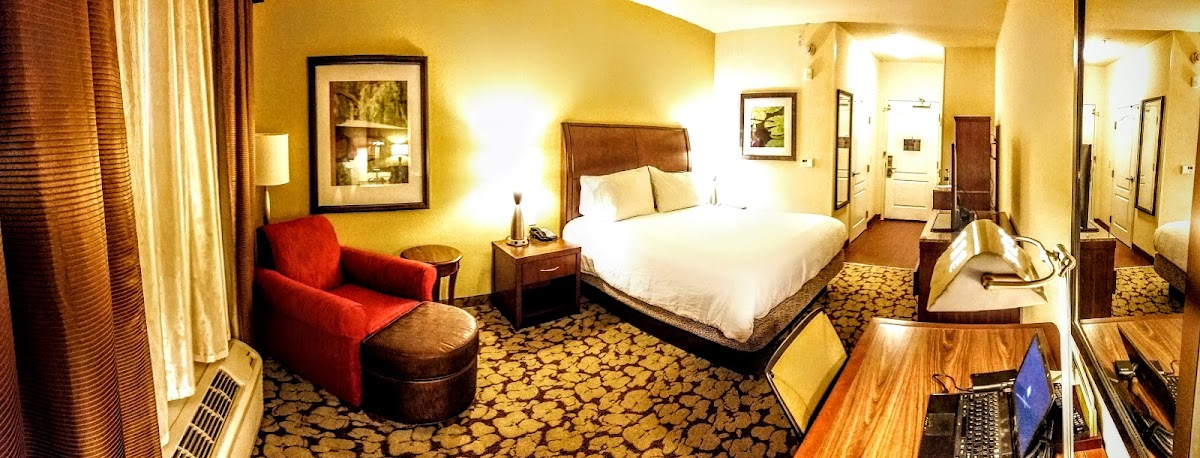 Hilton Garden Inn Greensboro Airport Hotel 2