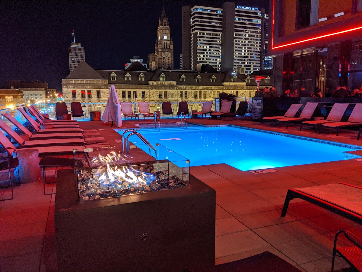 Cambria Hotel Nashville Downtown Hotel 3