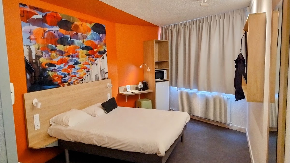 Kyriad Direct Lyon Nord - Dardilly Hotel 2