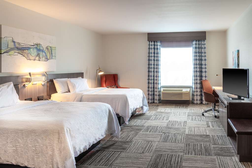 Hilton Garden Inn North Little Rock Hotel 2