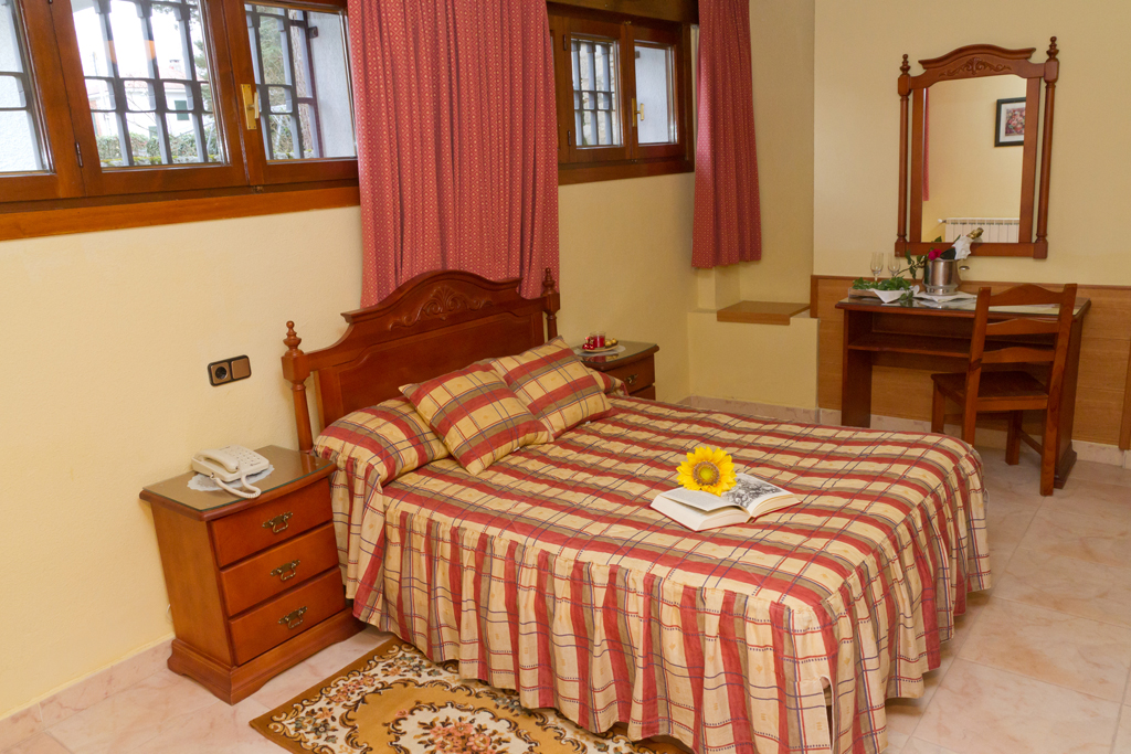 Hostal Siete Picos Hotel 2