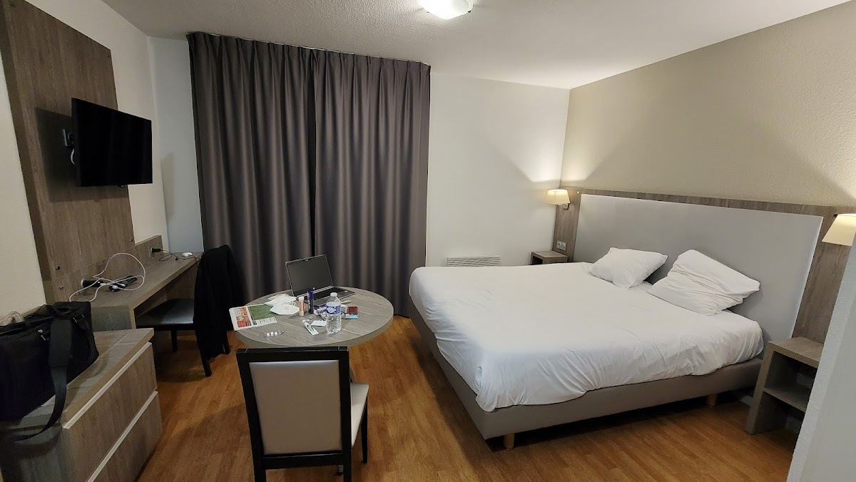 Sejours & Affaires Reims Clairmarais Hotel 2