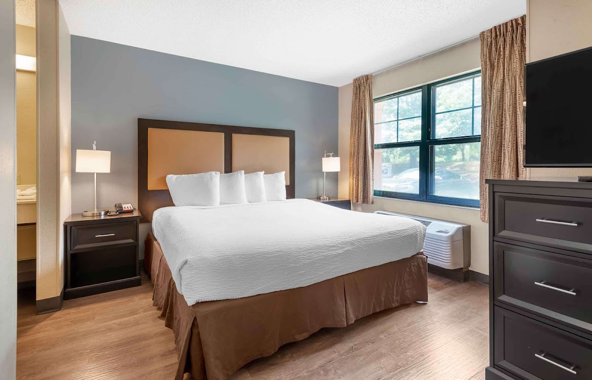 Extended Stay America Suites- Princeton - West Windsor Hotel 2