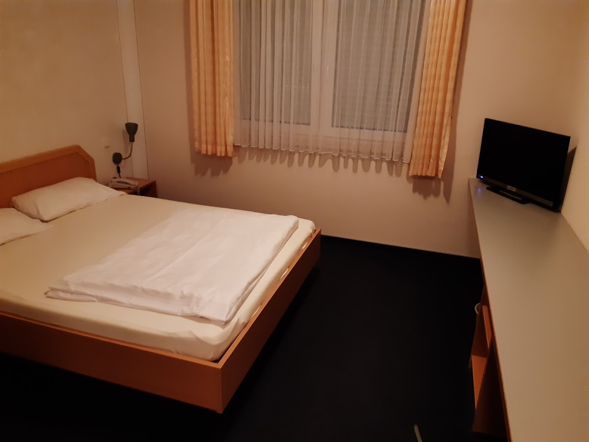 Sporthotel Neuburg-Rödenhof Hotel 2