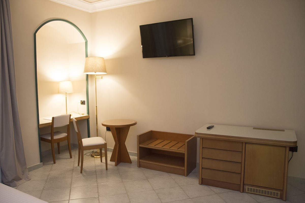 Hotel Commercio Hotel 3