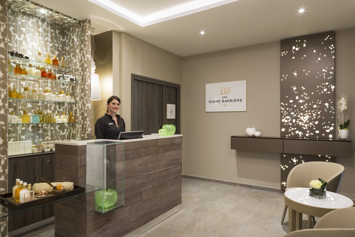 Hôtel Barrière L'Hôtel du Golf Deauville Hotel 3