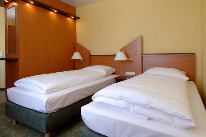 Nichtraucher Hotel Sperling mit 2 E-Ladestationen