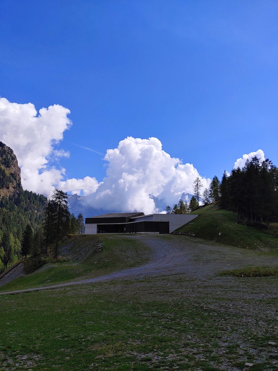 Discesa Piste CES Hotel 3