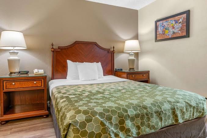 Motel 6 Sacramento, CA - Natomas & SMF Airport