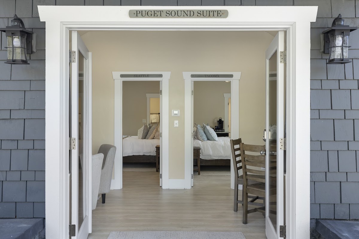 The Waterfront Inn