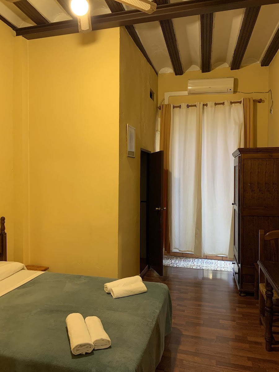 Pension Lisdos Hotel 2
