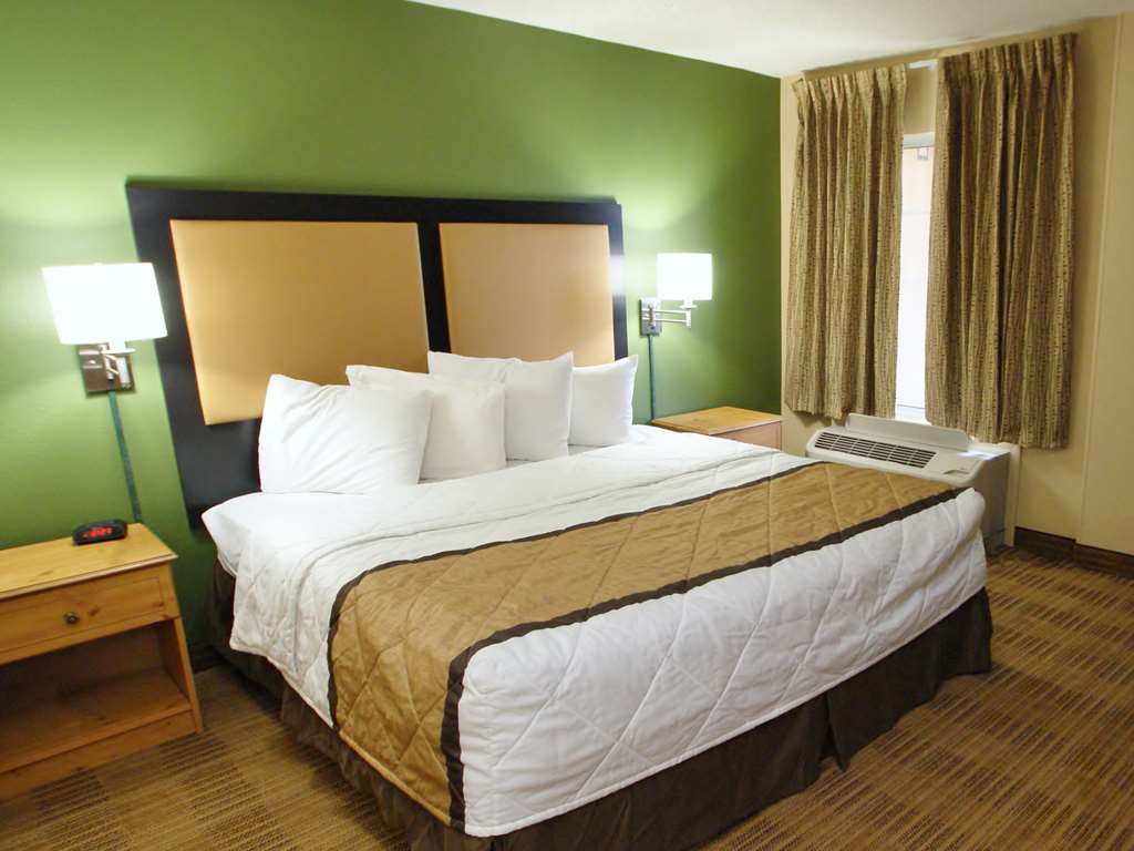Extended Stay America Suites- Louisville - Alliant Avenue