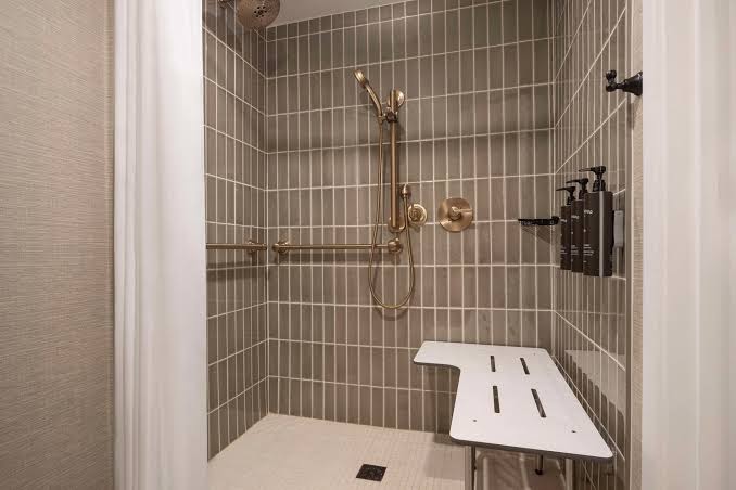 The Scottsdale Resort and Spa, Curio Collection by Hilton Hotel 2