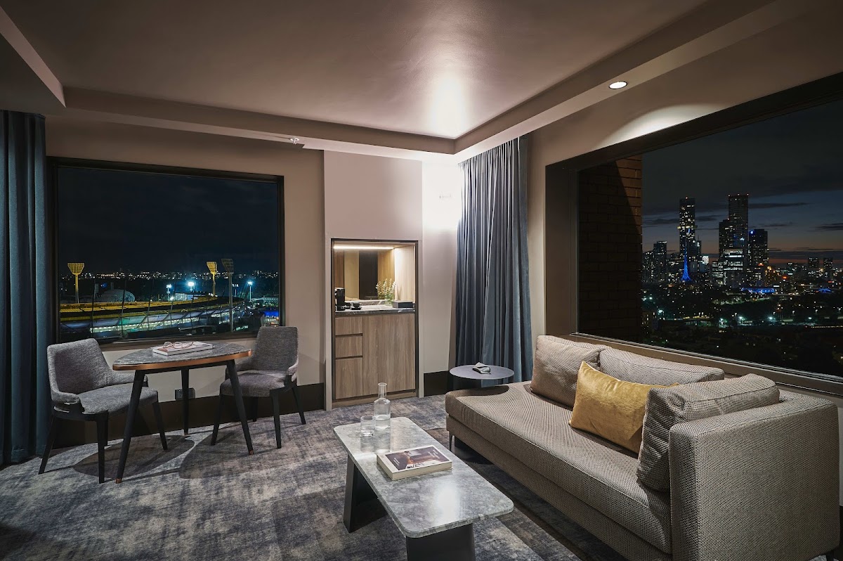 Pullman Melbourne On The Park Hotel 2