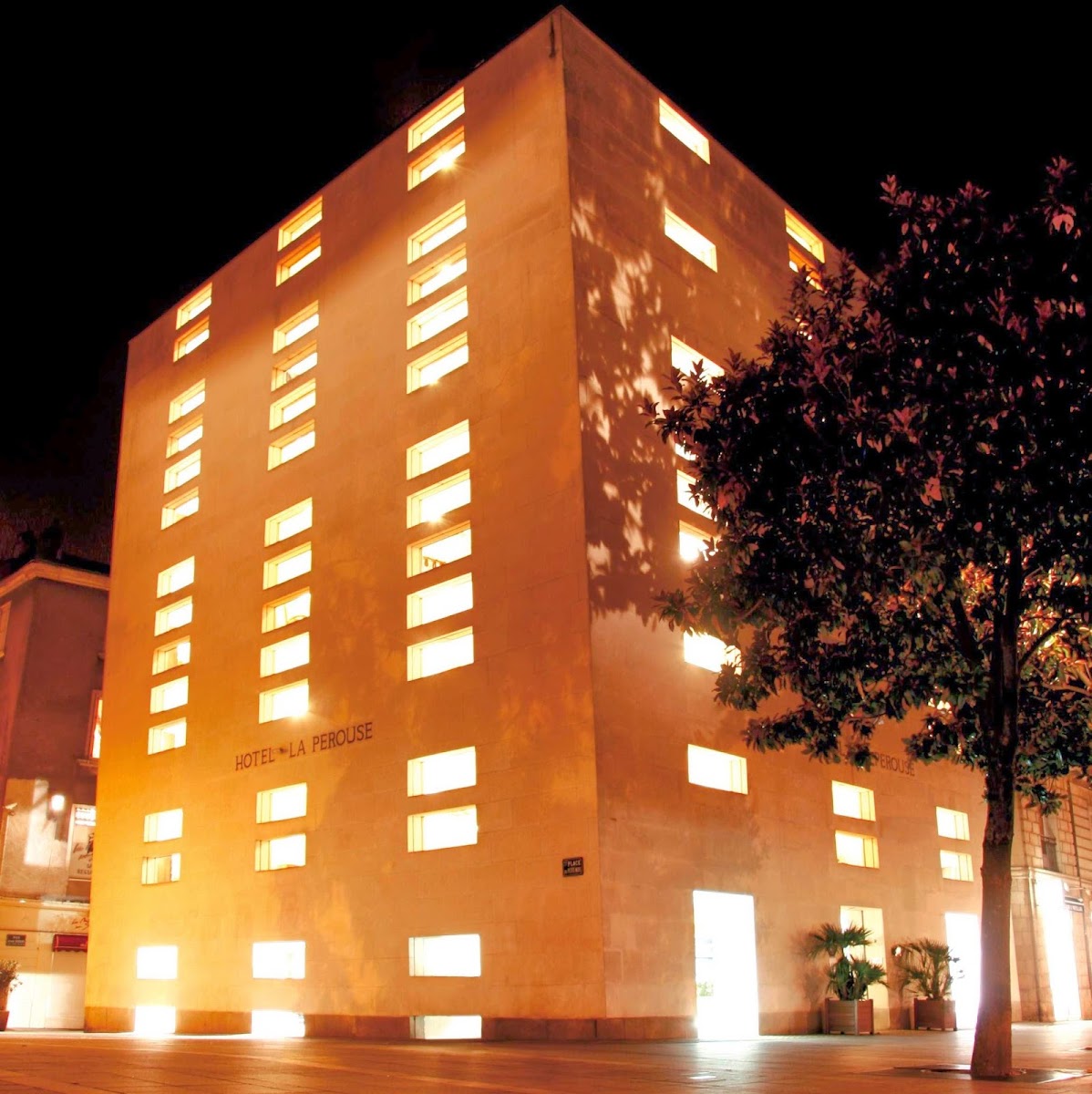 La Pérouse Hôtel