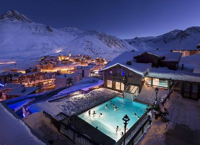 L’Aigle du Montana Hotel by Les Etincelles
