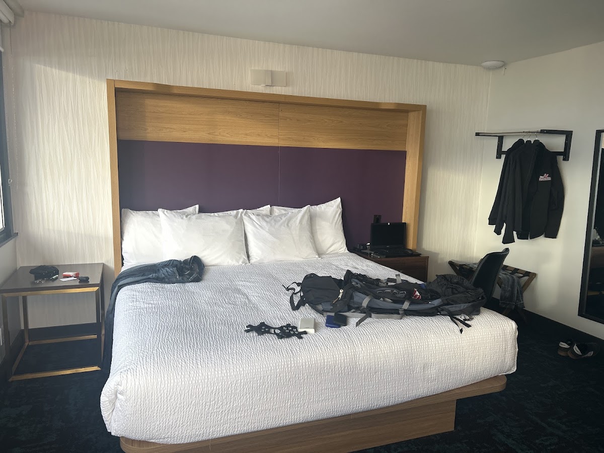 Marine Inn