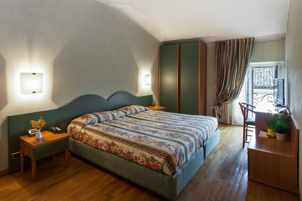 Hotel Gambara Hotel 2