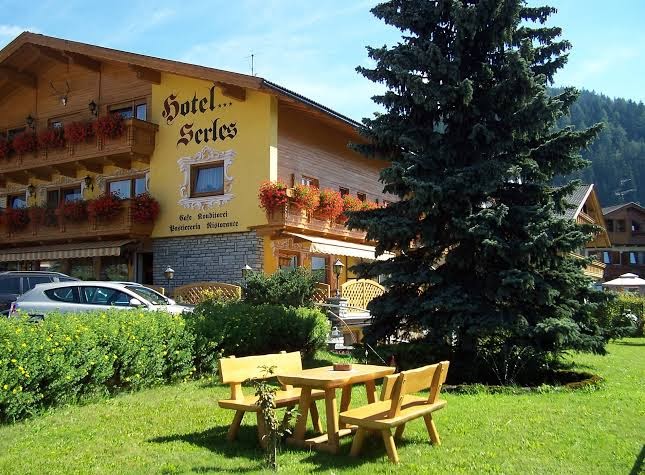 Hotel Serles