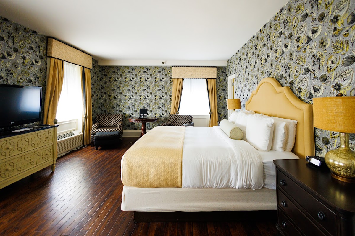 The Molly Pitcher Inn