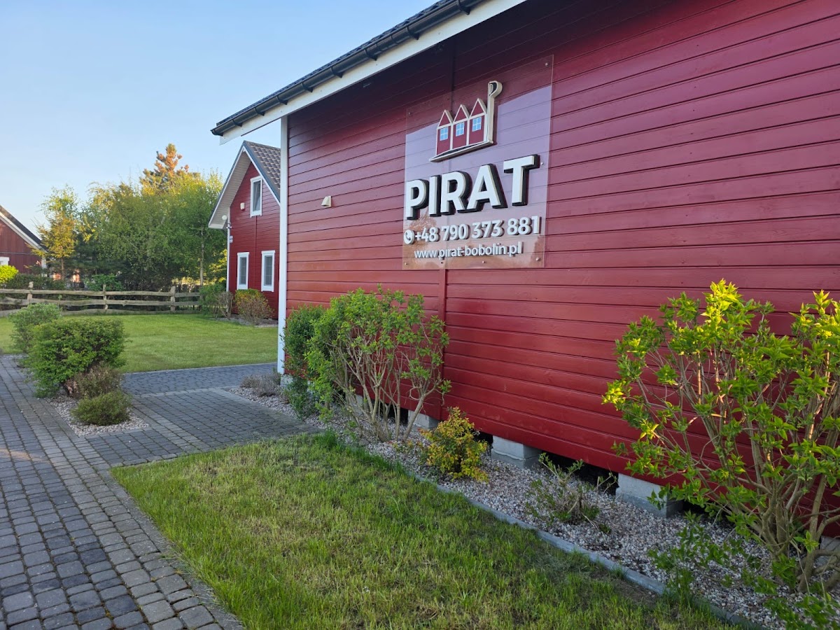 PIRAT Bobolin domki letniskowe Hotel 3