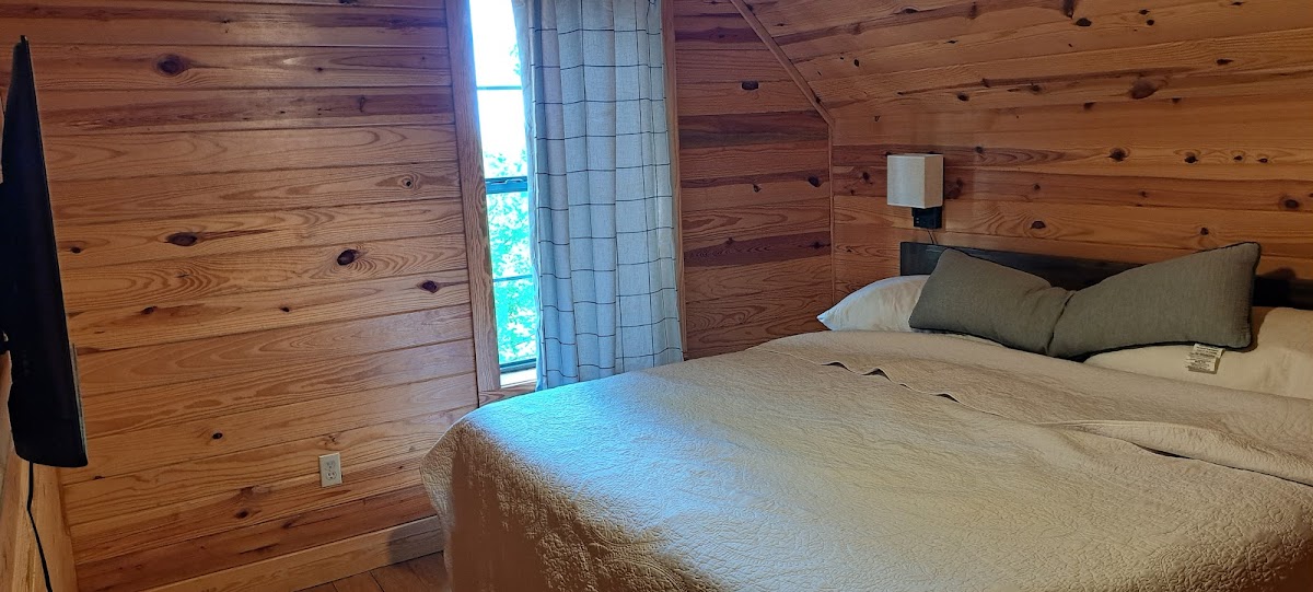 The Cabins of Horseshoe Hills Ranch Hotel 3