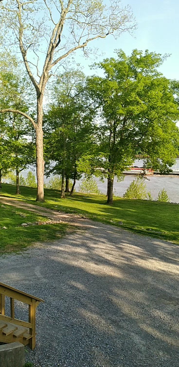 Cedar Hill River Cabins Hotel 2