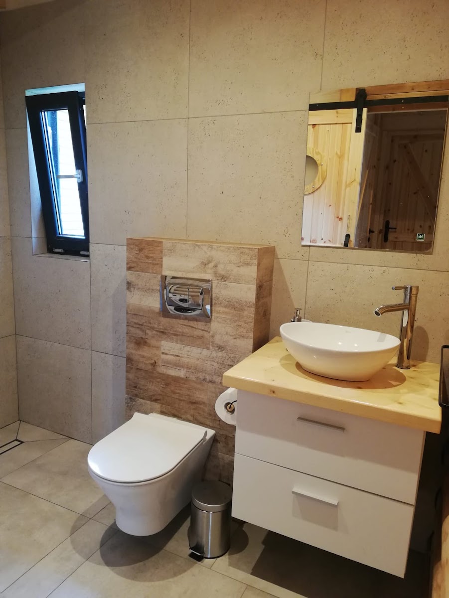 Zalesie 7D - domki nad jeziorem. Hotel 2