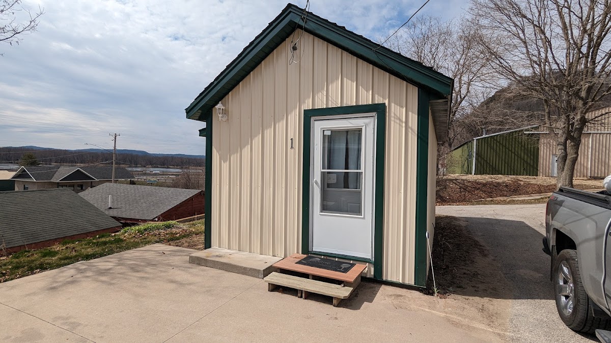 De Soto Riverview Cabins