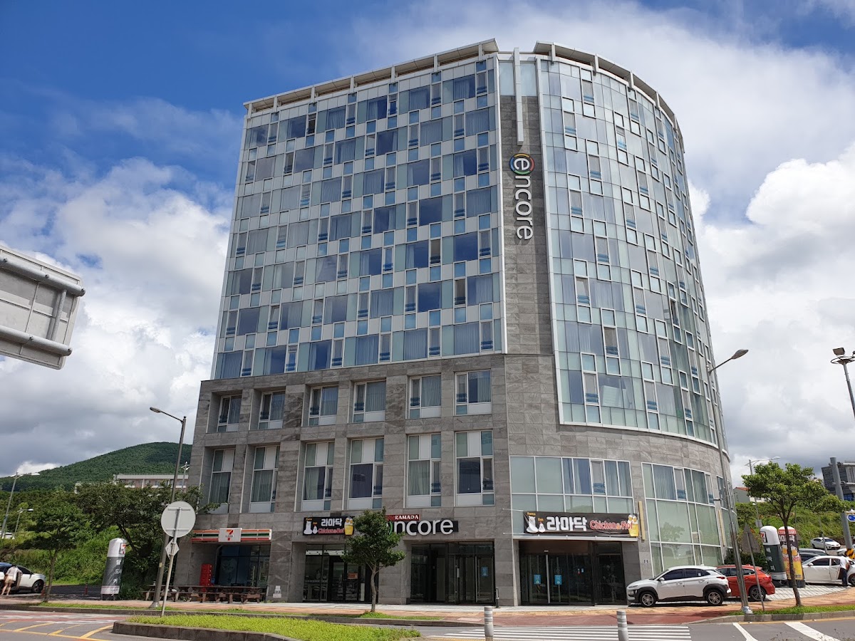 Shin Shin Hotel Jeju World Cup