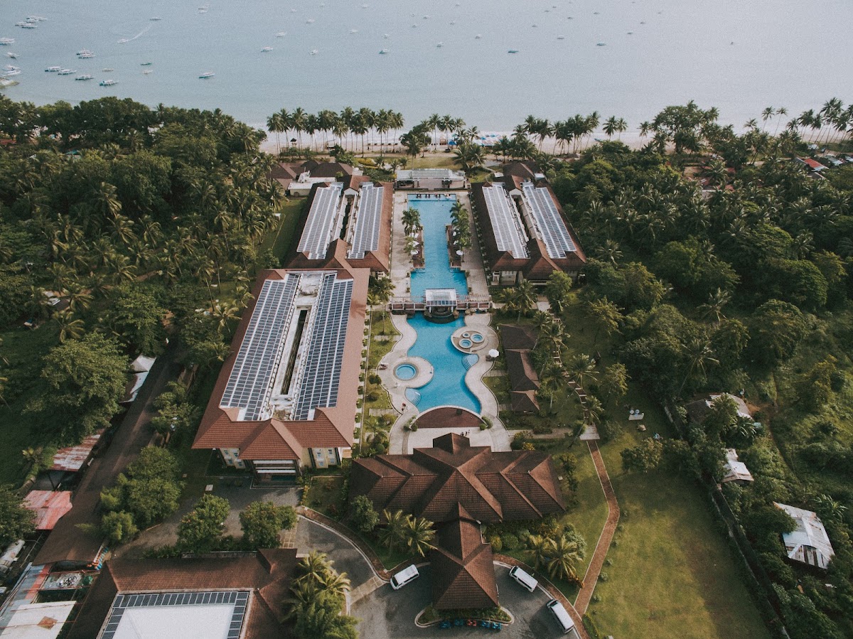 Sheridan Beach Resort and Spa Hotel 3