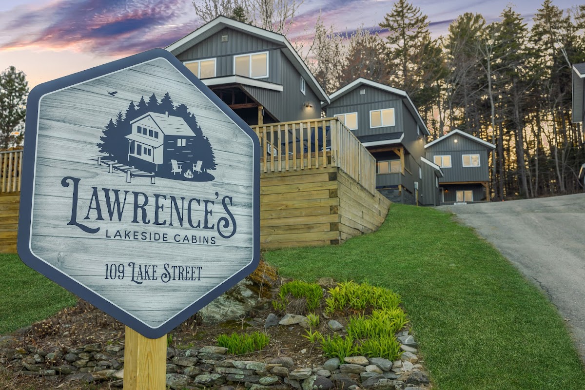 Lawrence's Lakeside Cabins