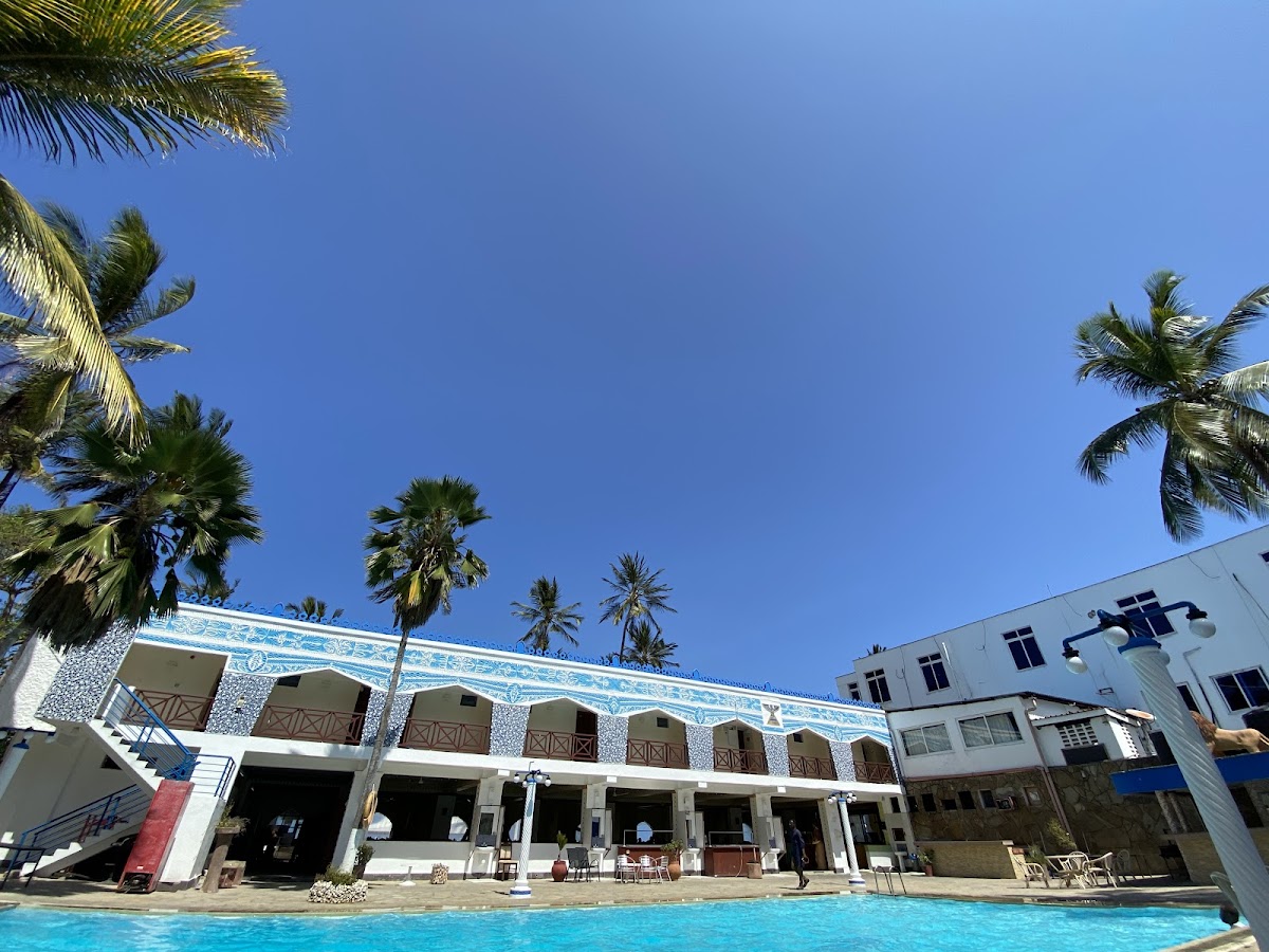 Sai Rock Beach Hotel & Spa