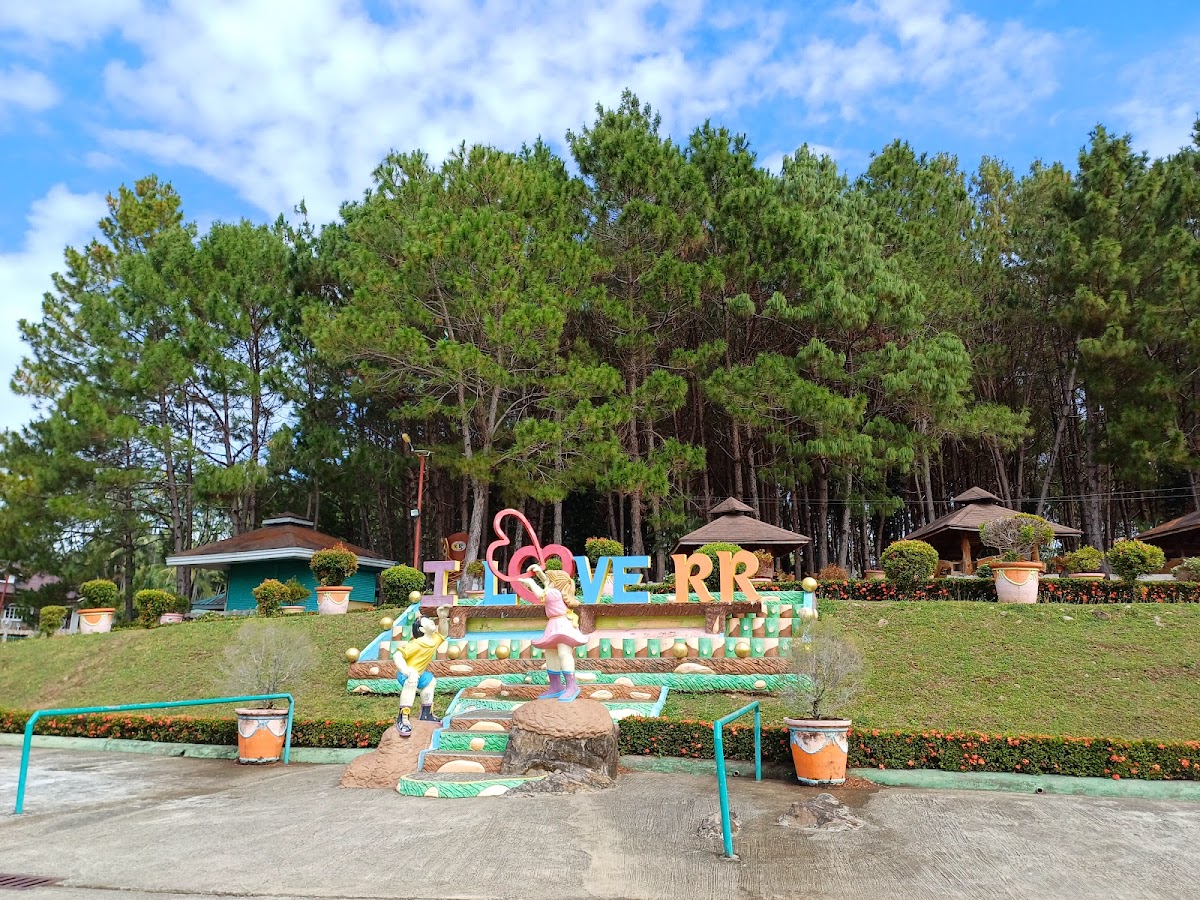RR Family Spring Resort Hotel 3