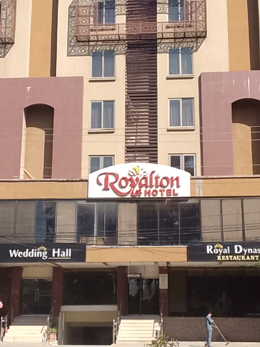 Royalton Hotel - Rawalpindi Hotel 2
