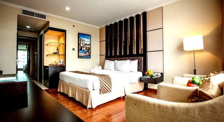 Ros-In Hotel Yogyakarta Hotel 3