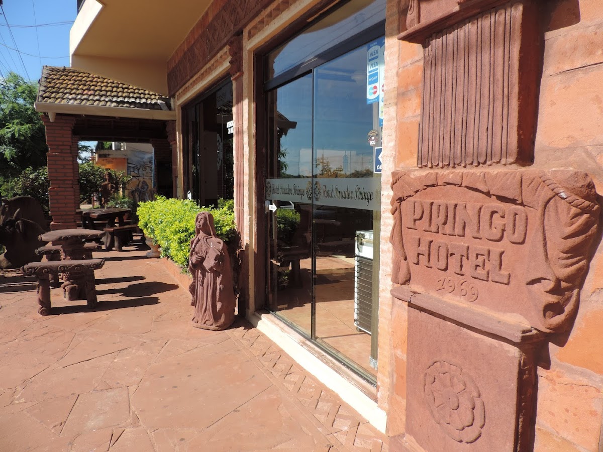 Piringo Hotel