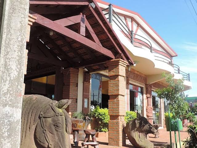 Piringo Hotel
