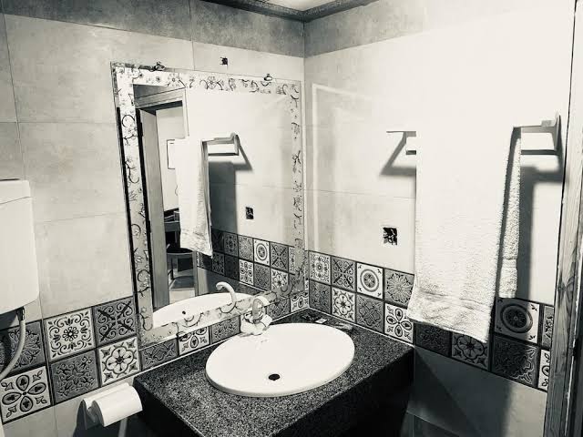 Hotel Sarawan