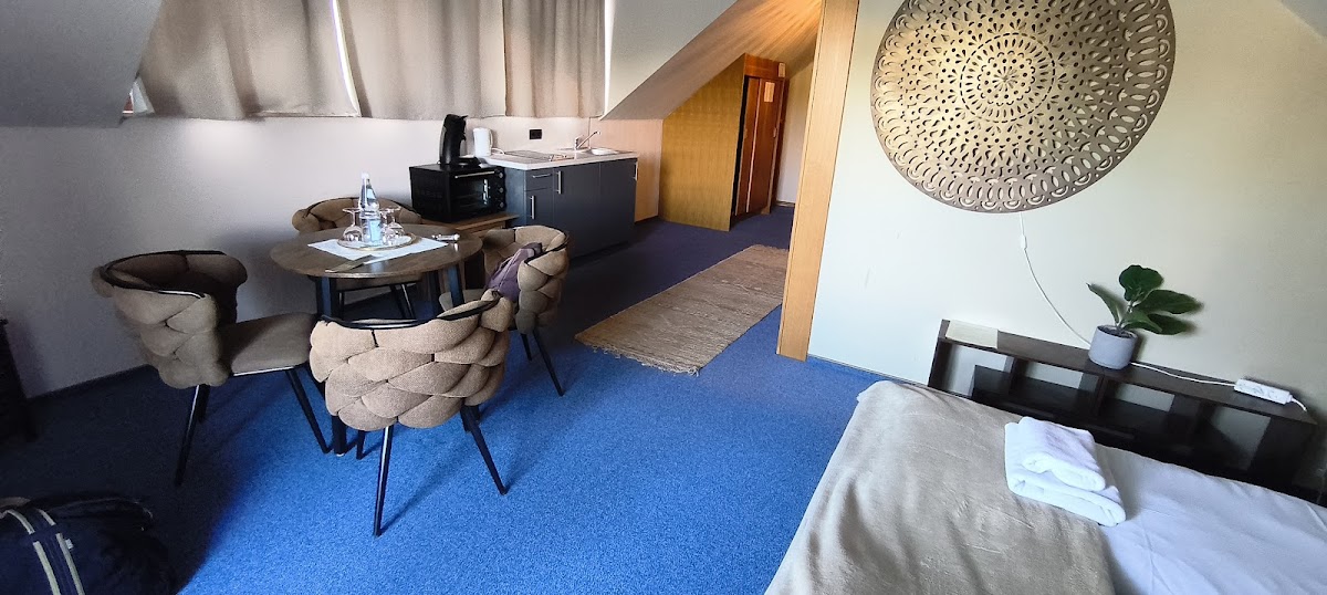 Hotel Gülser Weinstube Hotel 2