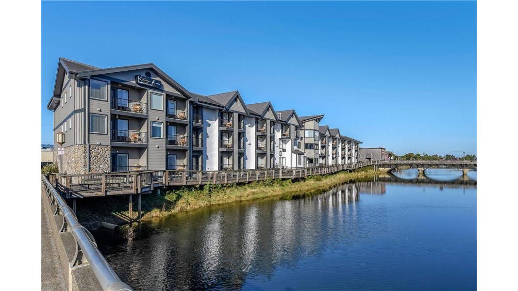 The Kathryn Riverfront Inn, Ascend Hotel Collection Hotel 1