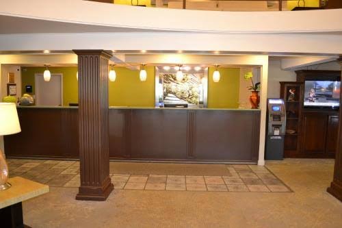 DaySpring Extended Stay Hotel 3