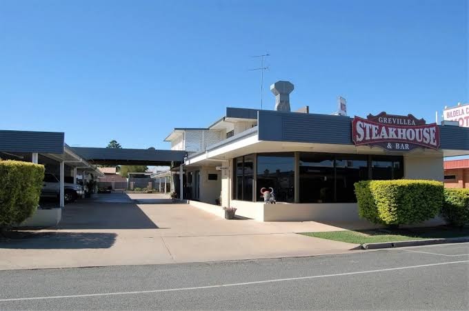 Biloela Centre Motel & Grevillea Steakhouse & Bar Hotel 1