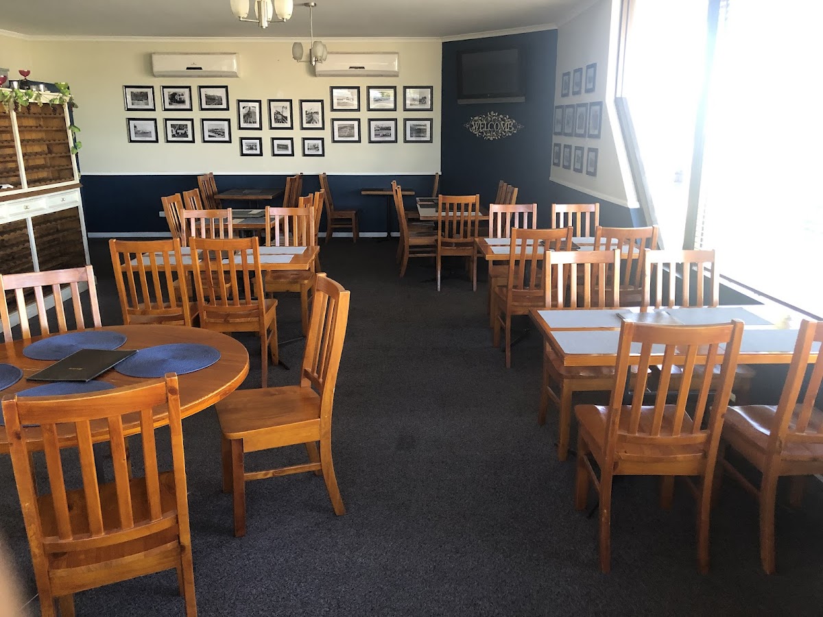 Biloela Centre Motel & Grevillea Steakhouse & Bar Hotel 3